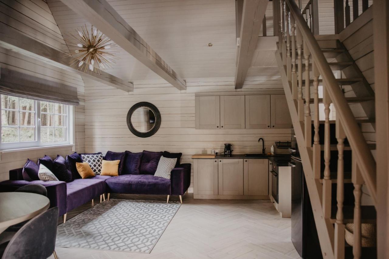 5 Stories Guest House Inkartai Exterior foto