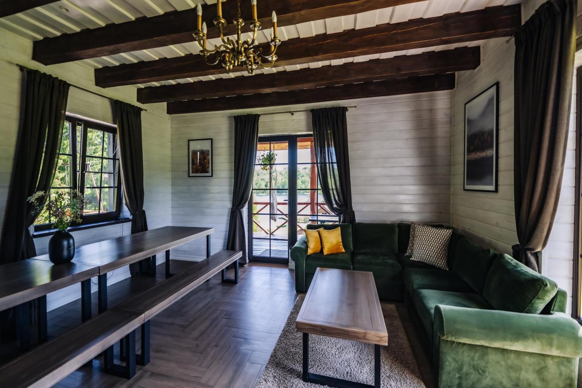 5 Stories Guest House Inkartai Exterior foto