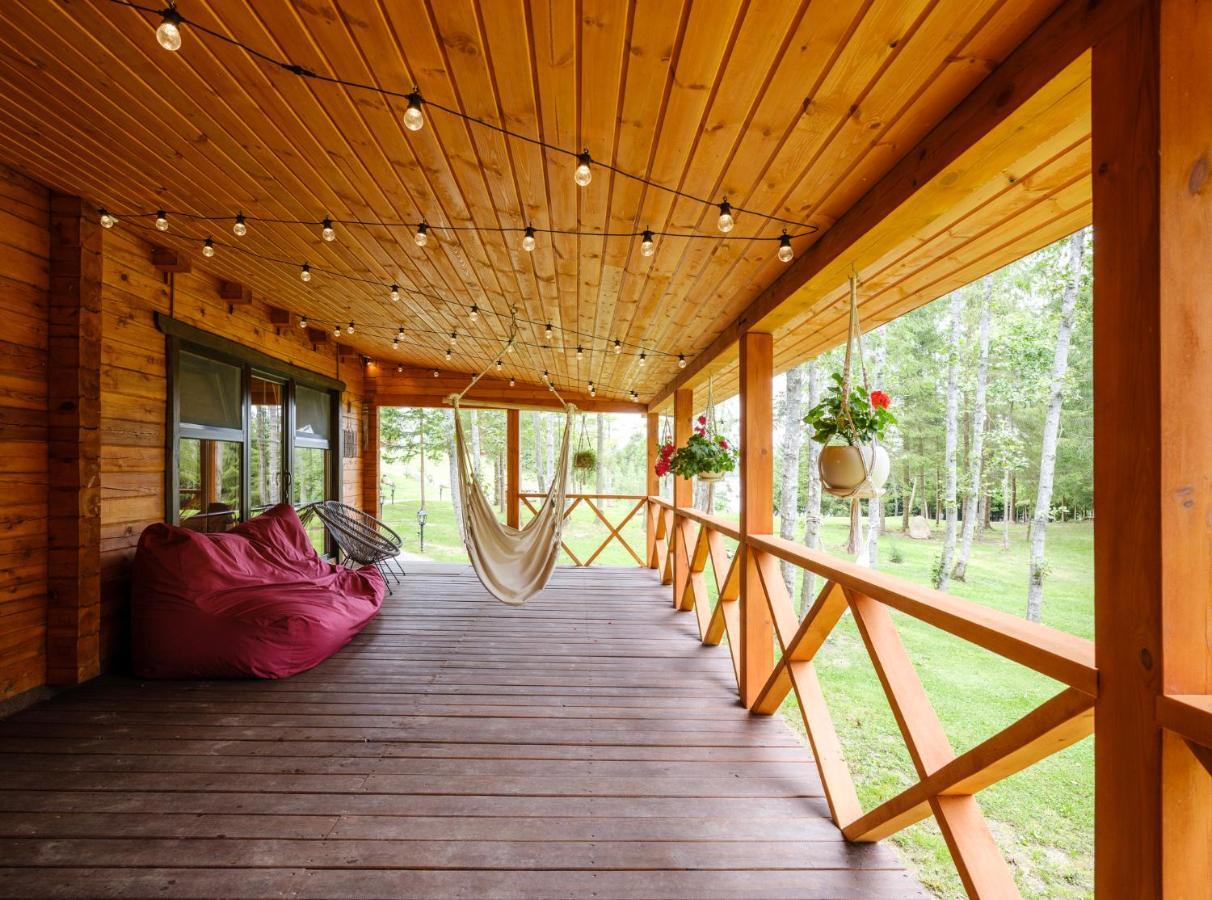 5 Stories Guest House Inkartai Exterior foto