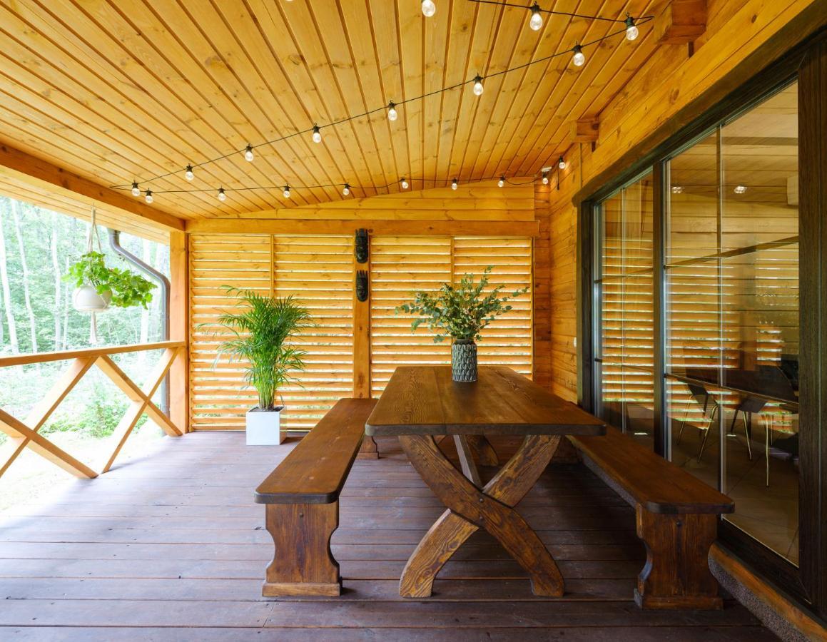 5 Stories Guest House Inkartai Exterior foto